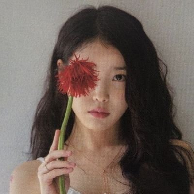 em 𐙚's profile picture