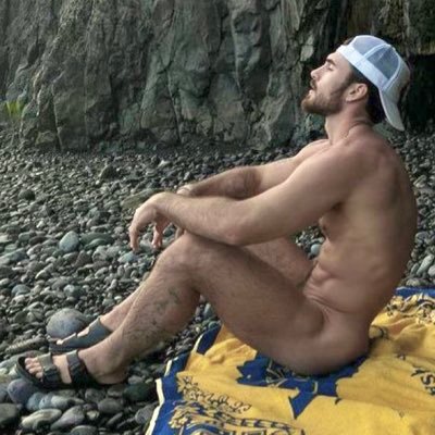 AdonisGayHot's profile picture