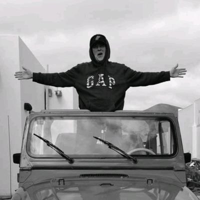 MrCracknell's profile picture