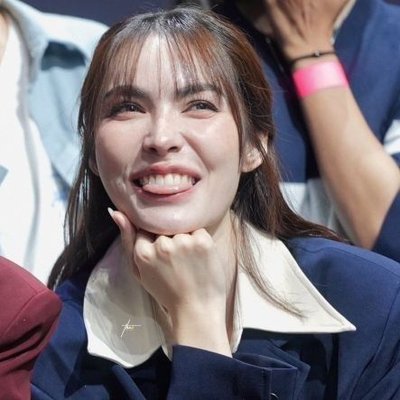 ᴘᴀᴍ ꜱᴍɪʟᴇʏ's profile picture