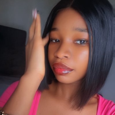 RJ💕's profile picture