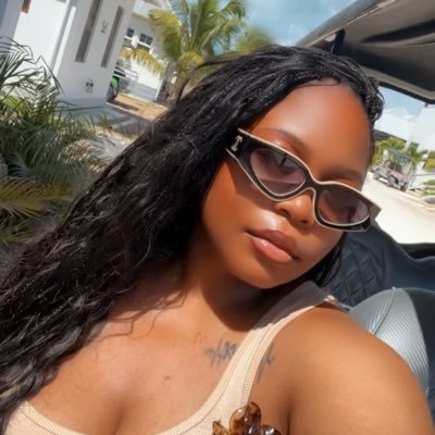 CM.'s profile picture