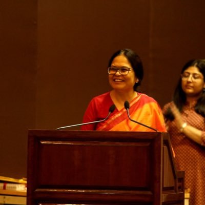 dr_chayanika's profile picture