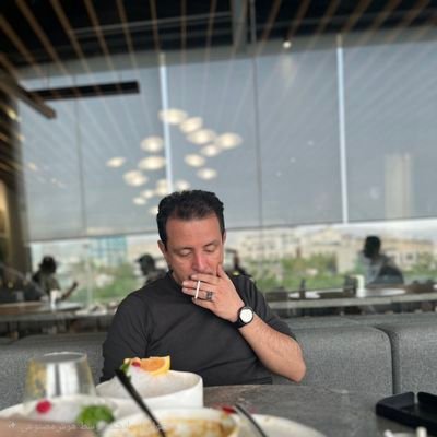 ایزد طلایی's profile picture
