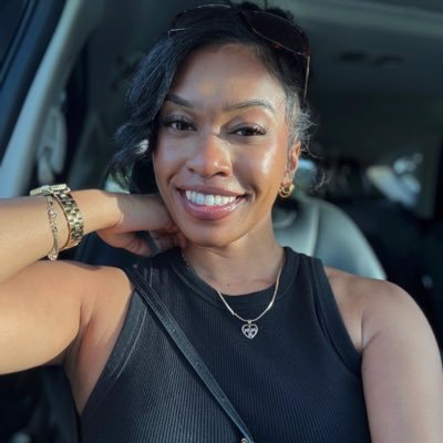 ♔ Toni's profile picture