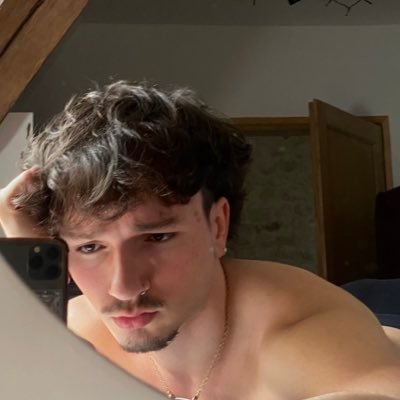ethan 💋's profile picture