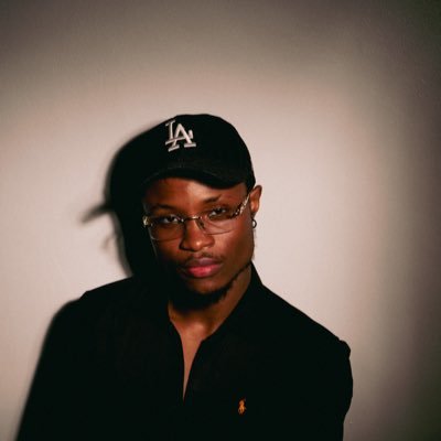 MoeMoe 🇪🇸🚀's profile picture