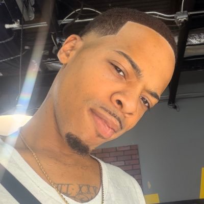 verseboy27's profile picture