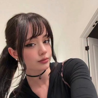 worldofmalkova's profile picture