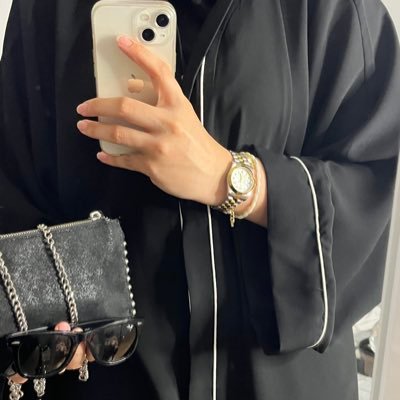 m's profile picture
