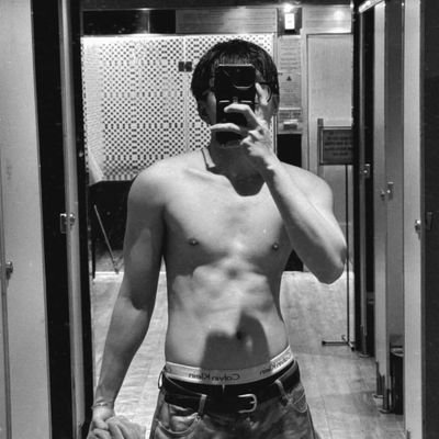 LAnh97073546's profile picture