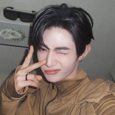 zhbinfile's profile picture