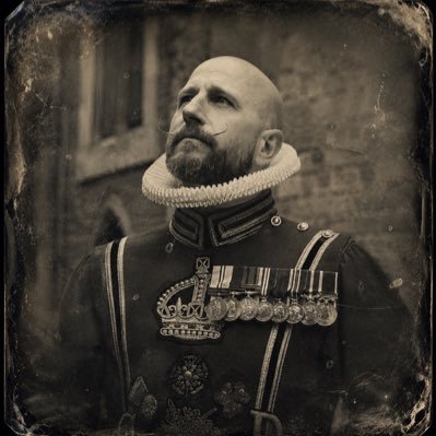 Lee Fox's profile picture
