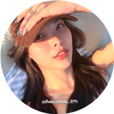 SonyaHolic_CN's profile picture