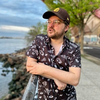 brent loves Padres and Huskies 🟡☔️'s profile picture