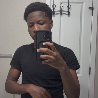 L5dasluttiest's profile picture