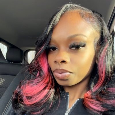 MonaiMarie's profile picture