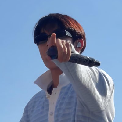 lovingyushua's profile picture