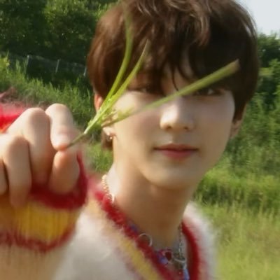맹조's profile picture