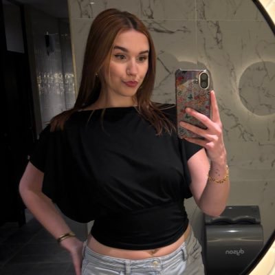 jayn2222's profile picture