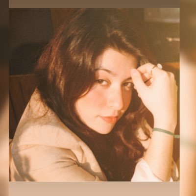 Ayesha Khan's profile picture