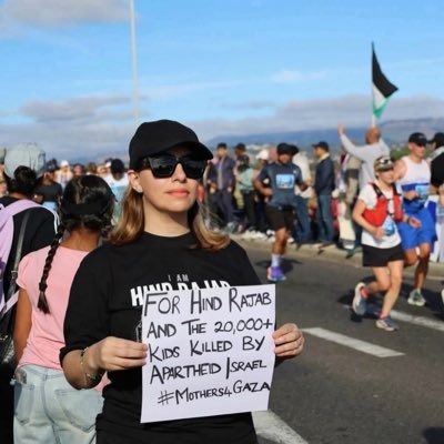 Ayesha_Bagus's profile picture
