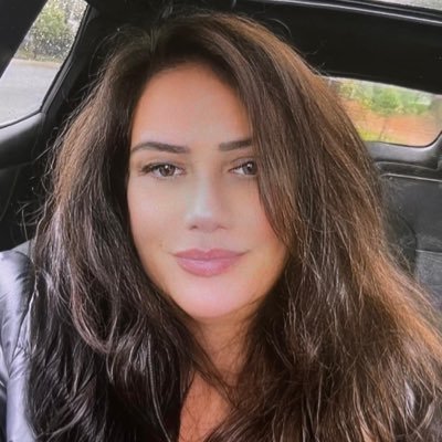 charminmoon's profile picture