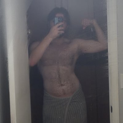 oliveboy2004's profile picture
