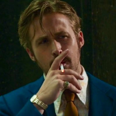 av / mikey ☄️'s profile picture