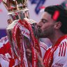 Profilbild von 𝘋𝘦𝘤𝘭𝘢𝘯. 🏆14
