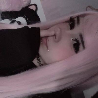 toxicneko123's profile picture