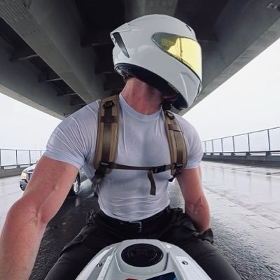 August's profile picture