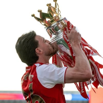 14 🏆's profile picture