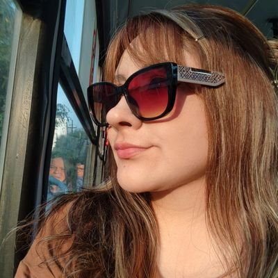 Julia Elena 🇵🇪's profile picture