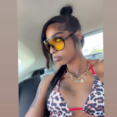 BhadgalKelly West's profile picture