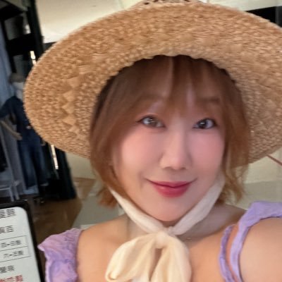 徐閉 ✌︎('ω'✌︎ )'s profile picture