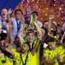 شآمخ .. بطل الدوري💙💛 的头像