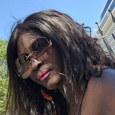 LouiseM Faye⚖️'s profile picture