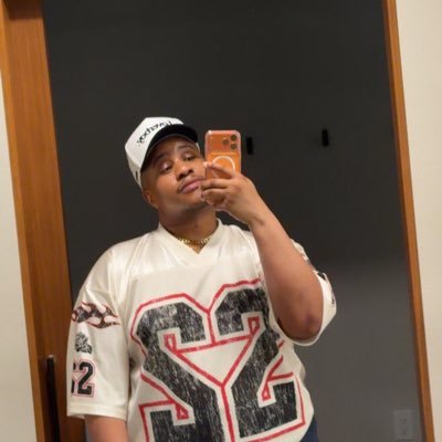SJ's profile picture