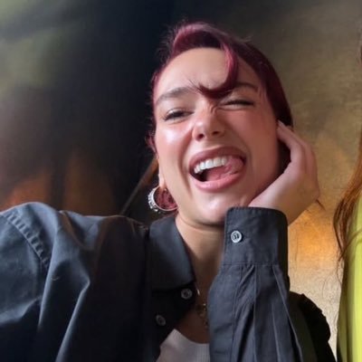 bea🍸's profile picture