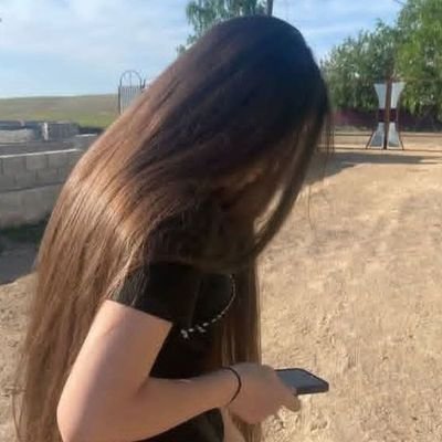 farida835413's profile picture