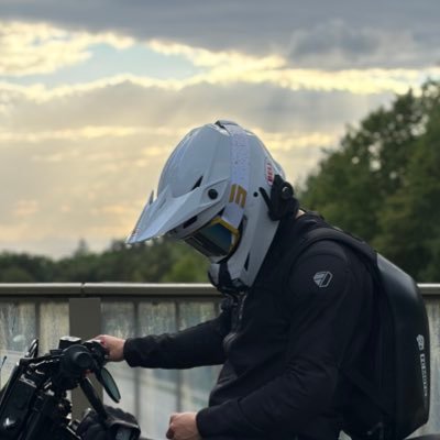 bit2bi's profile picture