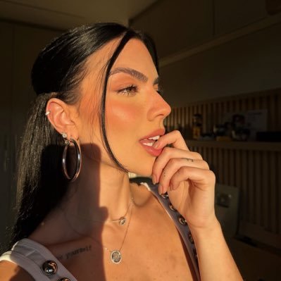 𝖆𝖓𝖆's profile picture