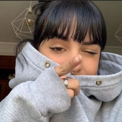 Mad 🖤's profile picture