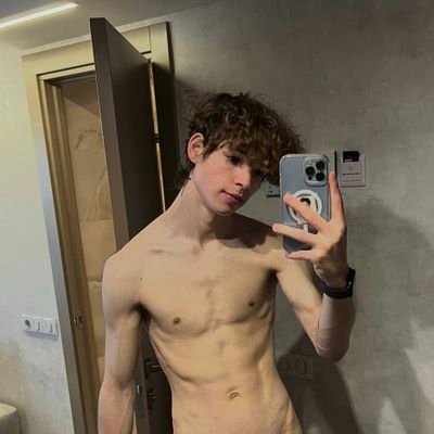 magedaden2001's profile picture