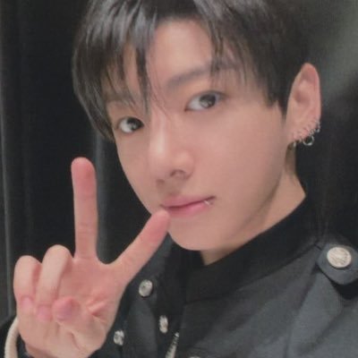 jungkoowrr's profile picture