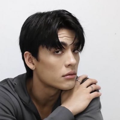 𝕂𝕚𝕟𝕒𐙚₊˚🐻𝕁𝔾🐧 ᴄᴏɴᴄᴇʀᴛ ᴊᴜʟʏ 28⊹❥'s profile picture