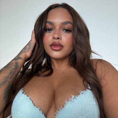 lilbabyyparker's profile picture