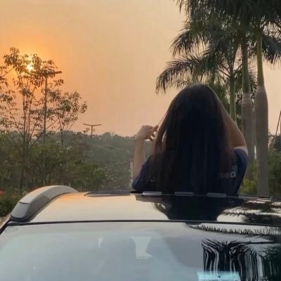 Neha Tomar's profile picture