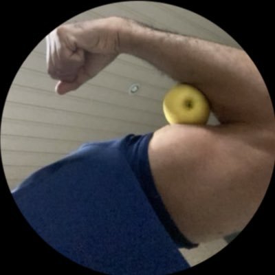 صقر's profile picture